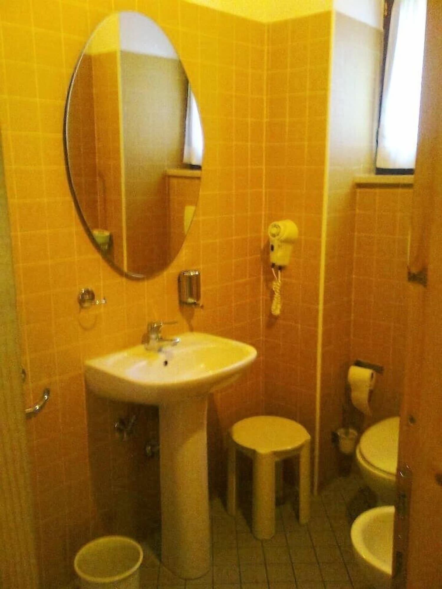 Hotel Tre Ceri グッビオ エクステリア 写真
